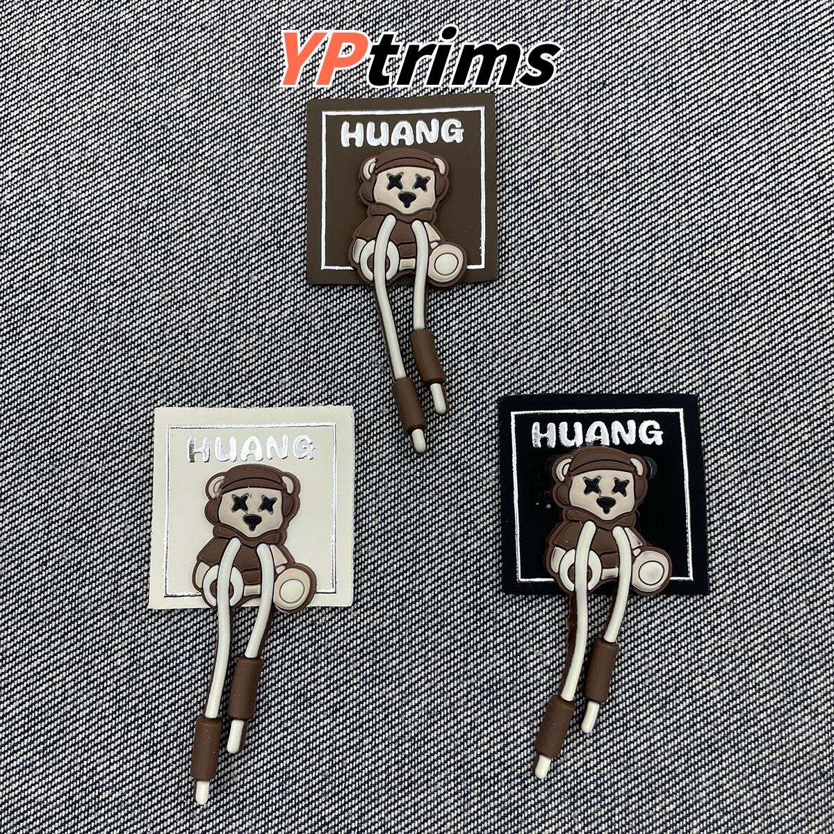 wholesale cute animal sitting bear pu leather badge – streetwear decorative trim supplier