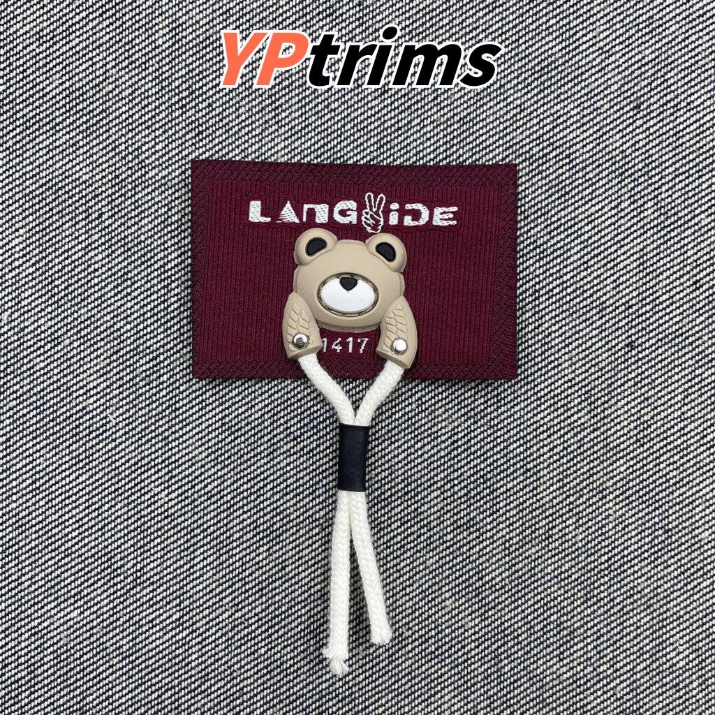 custom 3d little bear combination fabric label with rope for trendy bags and pet clothing